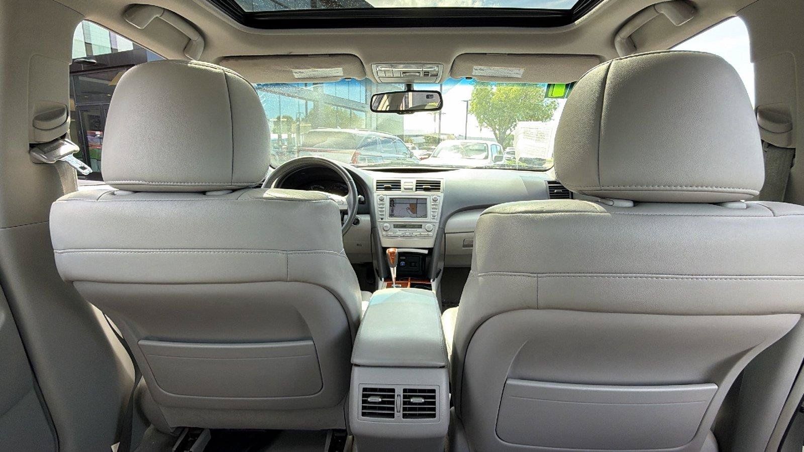 Used 2011 Toyota Camry Hybrid FWD image 10