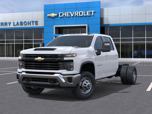 New 2025 Chevrolet Silverado 3500 W/T w/ WT Convenience Package image 8