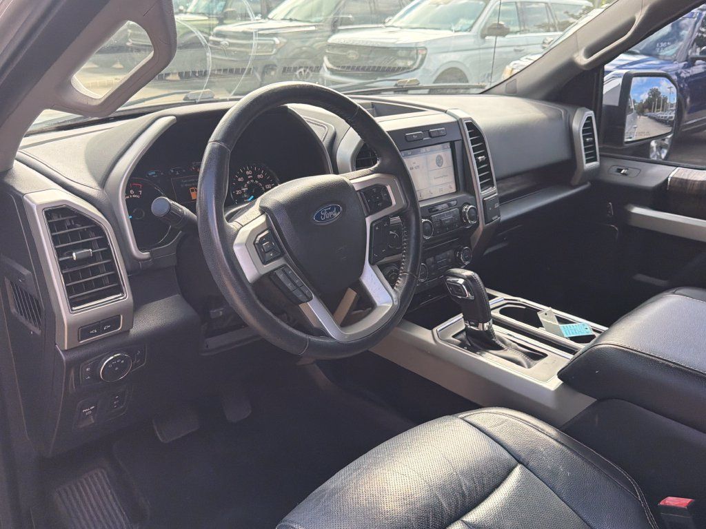 Used 2018 Ford F150 Lariat RWD image 6