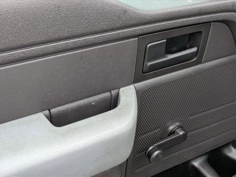 Used 2012 Ford F150 XL w/ Trailer Tow Pkg image 10