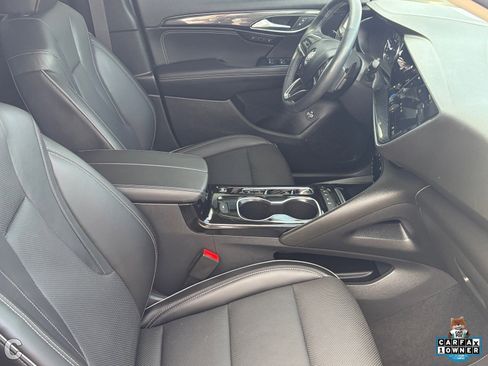 Used 2023 Buick Envision Essence image 29