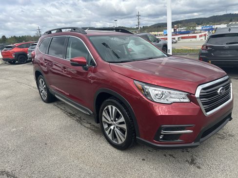Used 2020 Subaru Ascent Limited w/ Popular Package #3 image 2