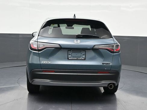 Used 2024 Honda HR-V Sport image 4