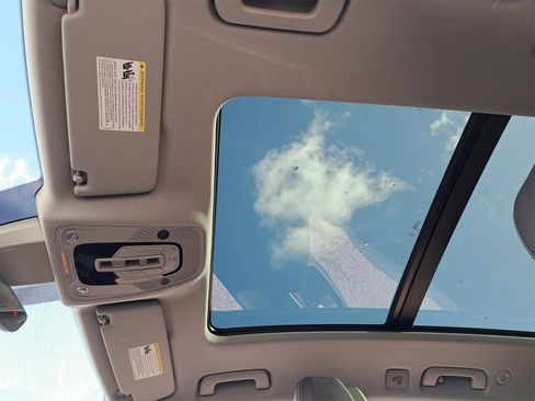 Certified 2023 Audi Q5 e Premium Plus w/ Premium Plus Package image 33