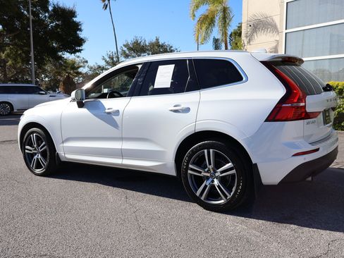 Used 2021 Volvo XC60 T5 Momentum w/ Protection Package Premier image 7