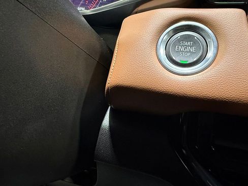 Used 2025 GMC Canyon AT4 AWD/4WD image 37