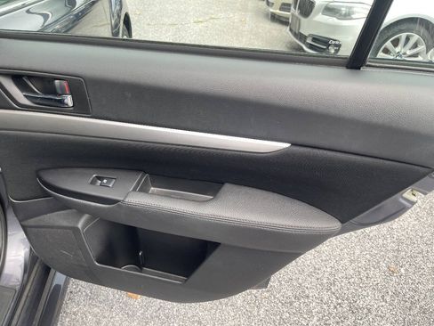 Used 2014 Subaru Legacy 2.5i Premium AWD/4WD image 23