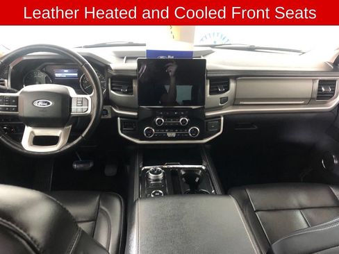 Used 2024 Ford Expedition XLT AWD/4WD image 7