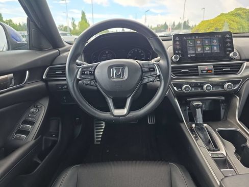 Used 2019 Honda Accord Sport image 16