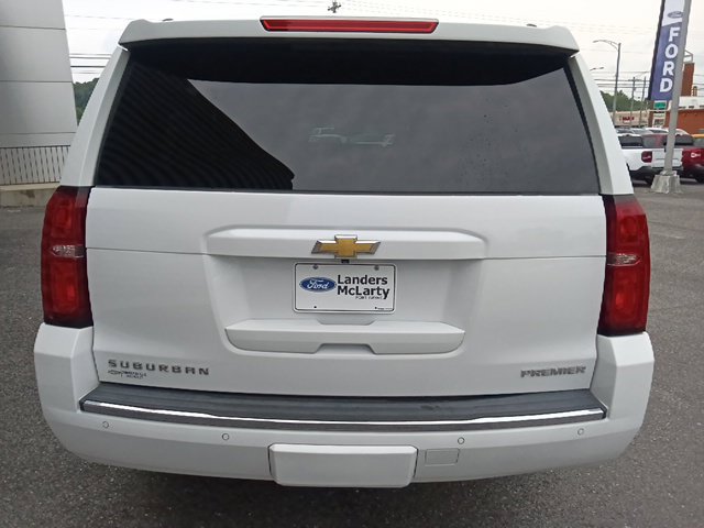 Used 2020 Chevrolet Suburban Premier RWD image 4