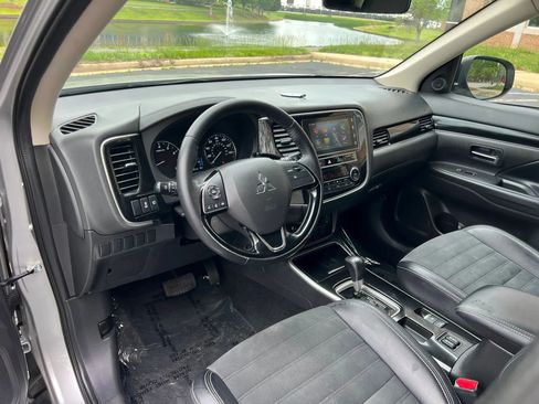 Used 2019 Mitsubishi Outlander SE FWD image 15