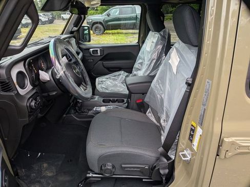 New 2026 Jeep Wrangler Unlimited Sport AWD/4WD image 9