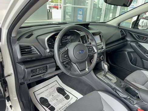 Used 2020 Subaru Crosstrek 2.0i Premium w/ Moonroof Package 2 AWD/4WD image 10