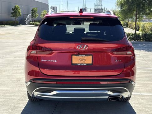 Used 2023 Hyundai Santa Fe Limited image 4