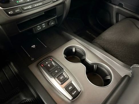 Certified 2024 Honda Ridgeline Sport image 36