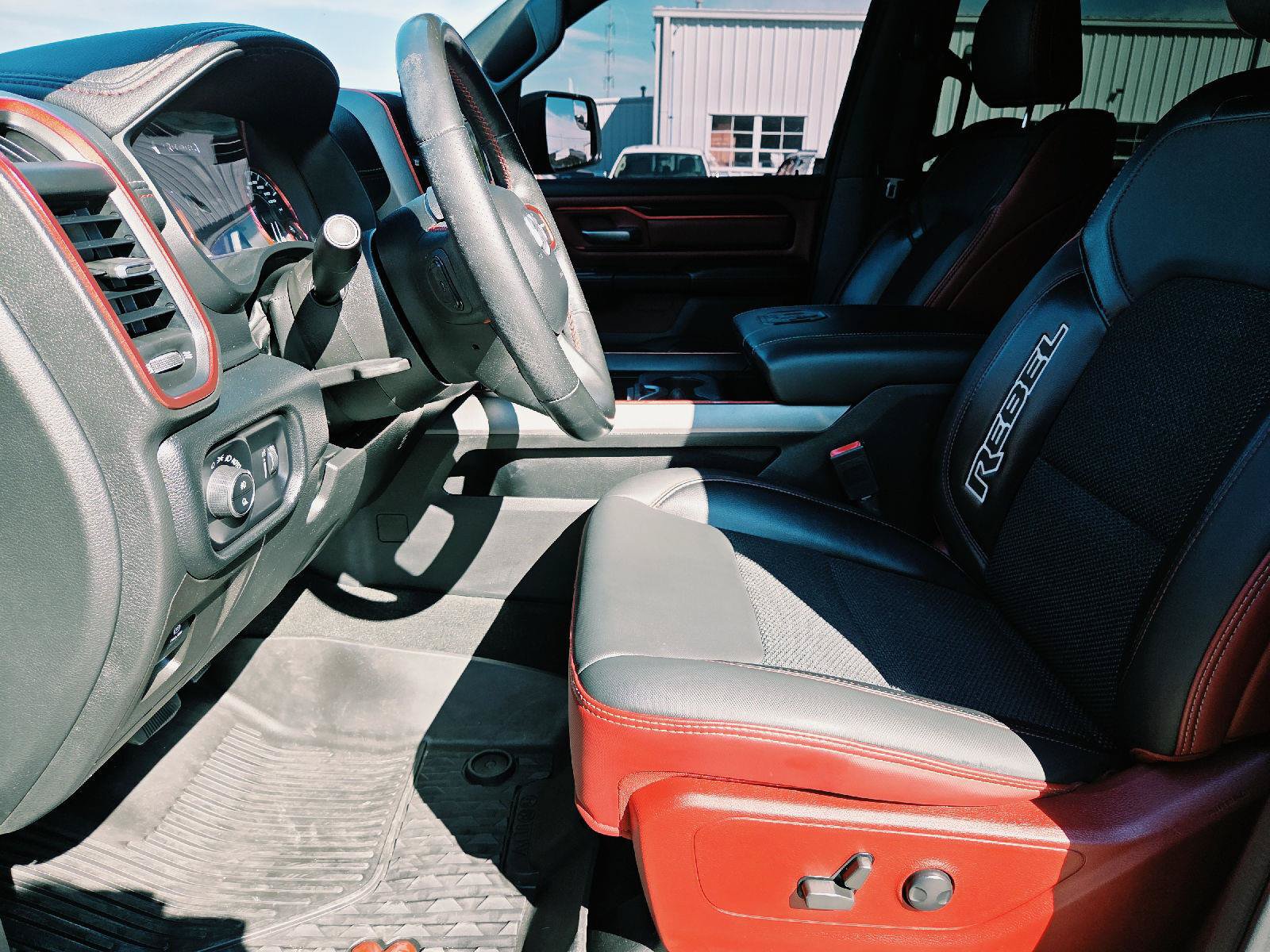 Used 2022 RAM 1500 Rebel AWD/4WD image 25