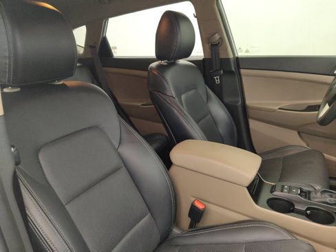 Used 2020 Hyundai Tucson SE FWD image 21
