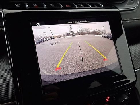 Used 2024 Jeep Grand Cherokee L Laredo image 18