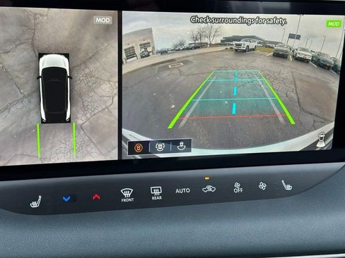 New 2026 Nissan Leaf Platinum+ w/ Cargo Package (Platinum+) image 15