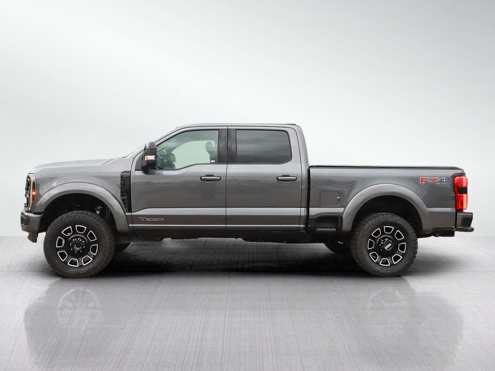 Used 2026 Ford F250 Platinum AWD/4WD image 2