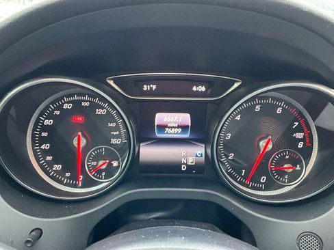 Used 2019 Mercedes-Benz GLA 250 4MATIC image 14