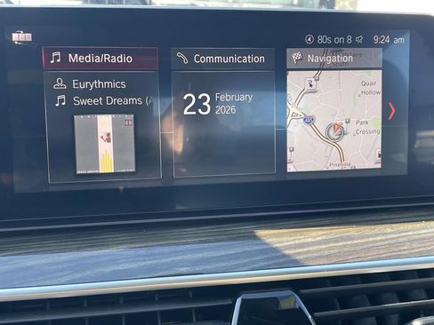 Used 2019 BMW 530e w/ Convenience Package image 33