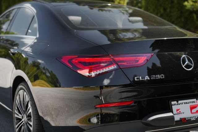 Used 2023 Mercedes-Benz CLA 250 4MATIC w/ Premium Package image 11
