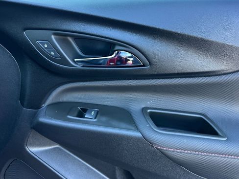 Used 2024 Chevrolet Equinox RS image 21