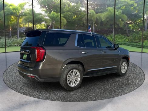 Used 2021 GMC Yukon SLT RWD image 5