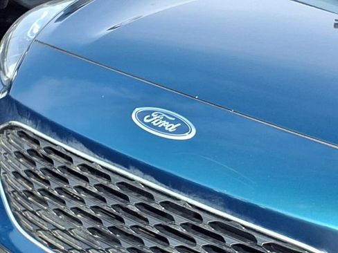 Used 2020 Ford Escape SE image 27