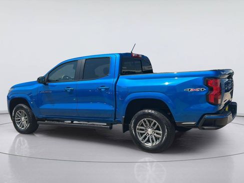 Used 2023 Chevrolet Colorado LT w/ LT Convenience Package II AWD/4WD image 6