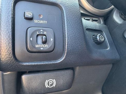 Used 2002 Lexus SC 430 Convertible image 13