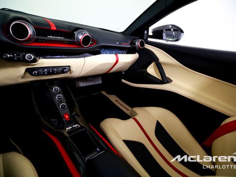 Used 2021 Ferrari 812 GTS RWD image 16