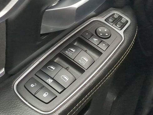 Used 2024 RAM 2500 Big Horn w/ Night Edition image 23