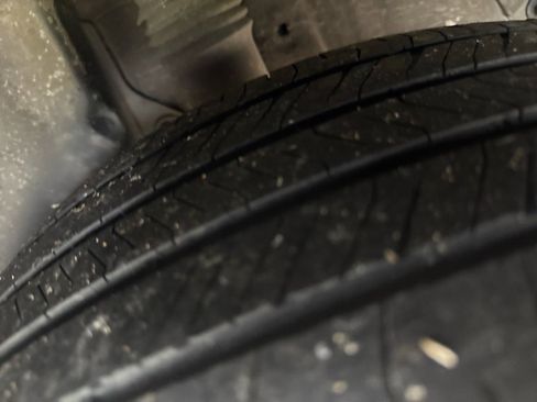 Used 2013 Hyundai Tucson Limited w/ Premium Pkg image 9