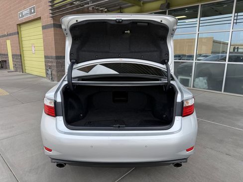 Used 2015 Lexus ES 350 w/ Premium Package FWD image 35