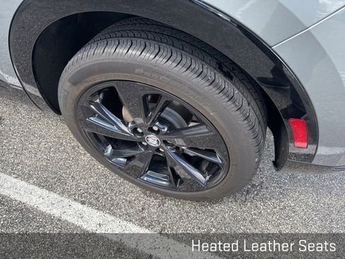 Used 2023 Buick Envision Essence w/ Technology Package I image 9