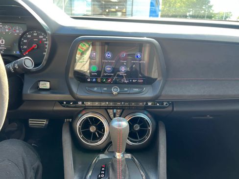 Certified 2023 Chevrolet Camaro ZL1 RWD image 24