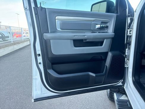 Used 2018 RAM 1500 Big Horn image 10