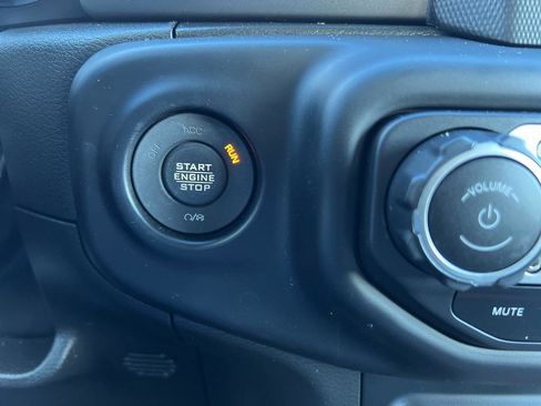 Certified 2023 Jeep Wrangler Unlimited Sport image 27