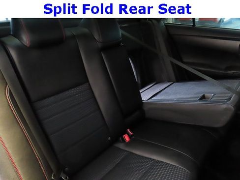 Used 2015 Toyota Camry SE image 29