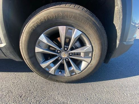 Used 2025 Chevrolet Equinox LT w/ Convenience Package II FWD image 28