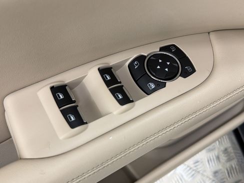 Used 2017 Lincoln MKZ Select w/ Technology Package FWD image 25