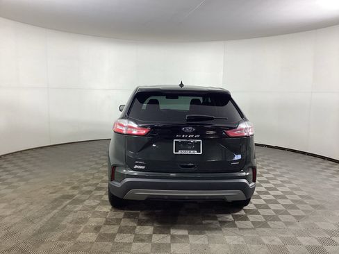 Used 2023 Ford Edge SEL w/ Convenience Package image 3