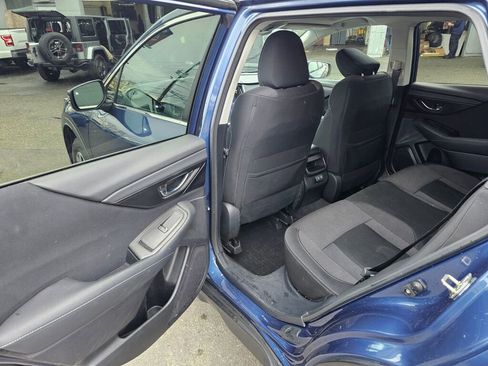 Used 2020 Subaru Outback Premium image 15