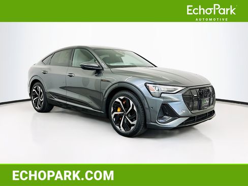 Used 2023 Audi e-tron Premium Plus w/ Premium Plus Package image 1