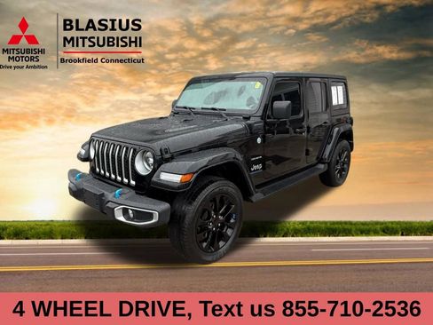 Used 2023 Jeep Wrangler Unlimited Sahara w/ Cold Weather Group image 5