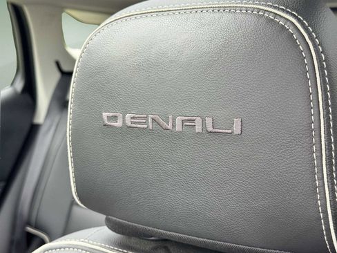 Used 2019 GMC Terrain Denali w/ Advanced Safety Package AWD/4WD image 14