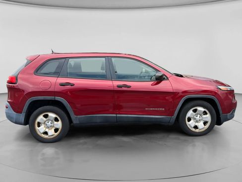 Used 2014 Jeep Cherokee Sport FWD image 6