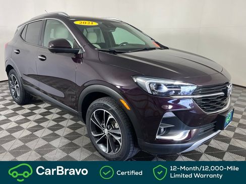 Used 2021 Buick Encore GX Essence w/ Advanced Technology Package AWD/4WD image 2